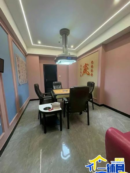 ��һ������������ƥ���㳡����������ת��ʵ��ͼƬ