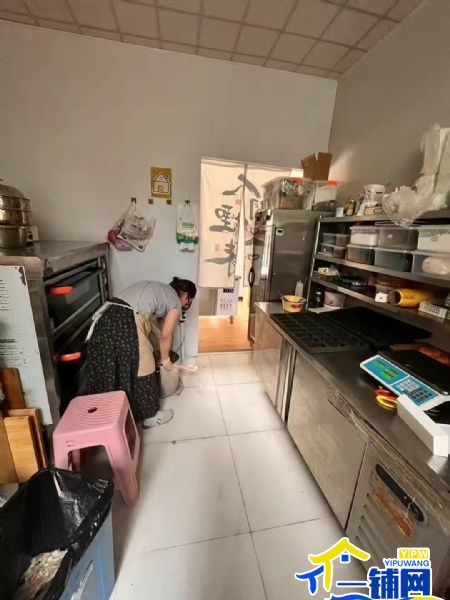 ��һ�����������������ת��ʵ��ͼƬ