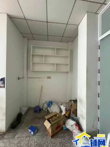 ��һ�������ӱ�����������ת��ʵ��ͼƬ