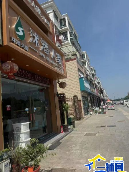 ��һ����������˹���Ų�����ת��ʵ��ͼƬ