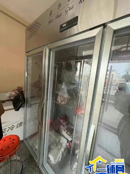 ��һ�������ѵ�С���˳�����ת��ʵ��ͼƬ