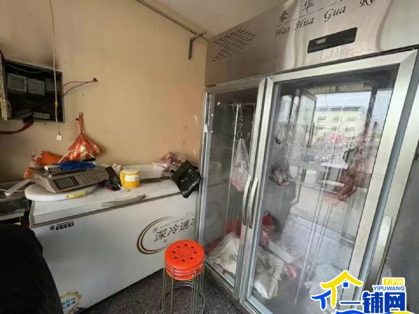 ��һ�������ѵ�С���˳�����ת��ʵ��ͼƬ