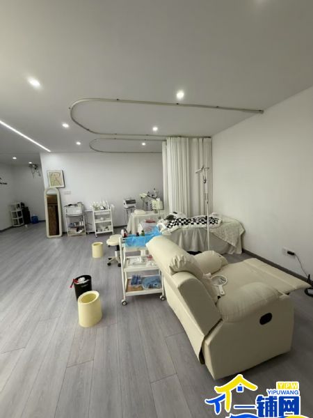 ��һ���������鸻԰��Ԣ¥��װ�����ݵ�ת��ʵ��ͼƬ